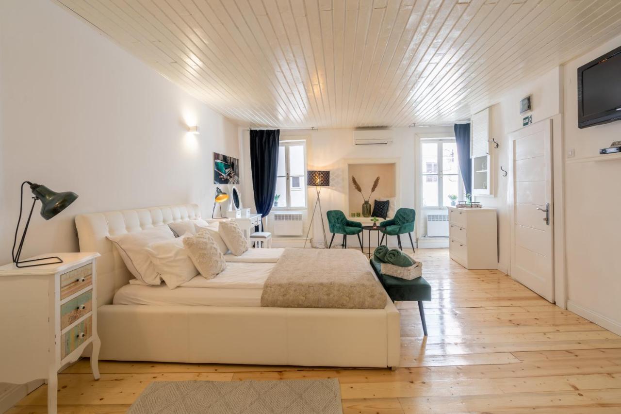 Casanoa Old Town Rovinj Apartment Luaran gambar